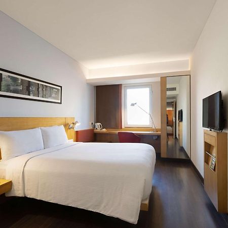 ไอบิส นาชิค โฮเต็ล - แอน แอคคอร์ โอเต็ล แบรนด์ Hotel นาสิก ภายนอก รูปภาพ