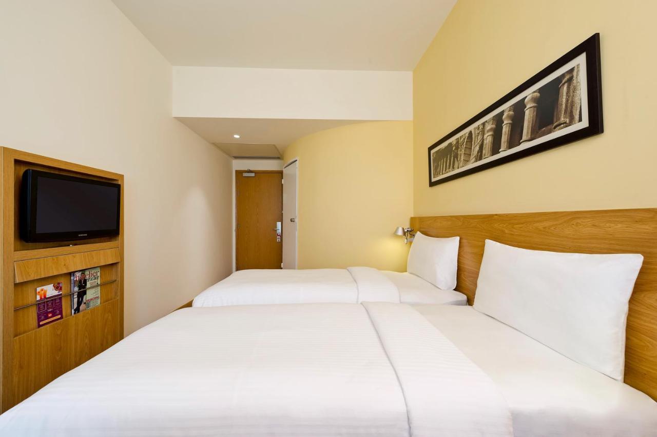 ไอบิส นาชิค โฮเต็ล - แอน แอคคอร์ โอเต็ล แบรนด์ Hotel นาสิก ภายนอก รูปภาพ