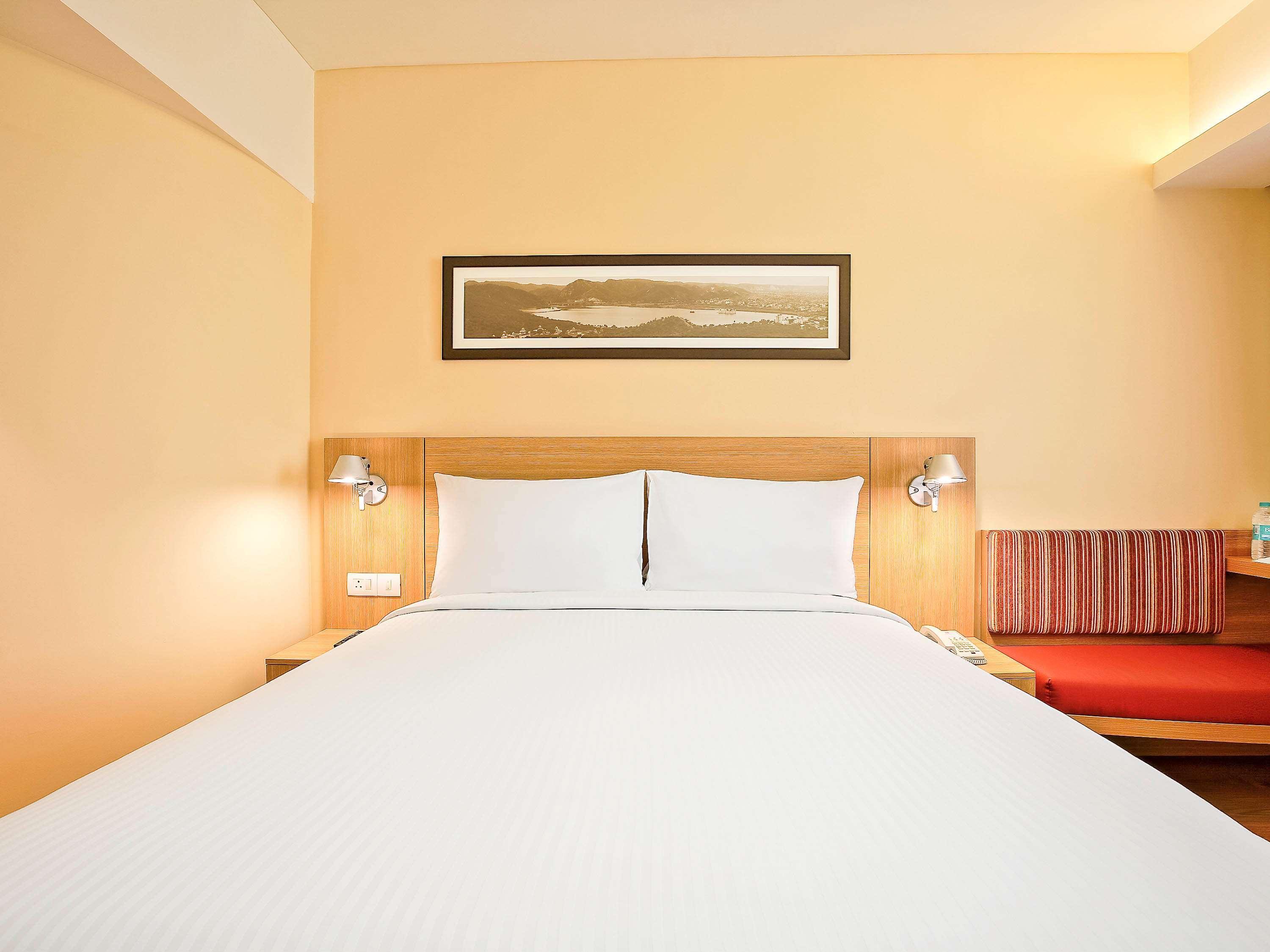 ไอบิส นาชิค โฮเต็ล - แอน แอคคอร์ โอเต็ล แบรนด์ Hotel นาสิก ภายนอก รูปภาพ