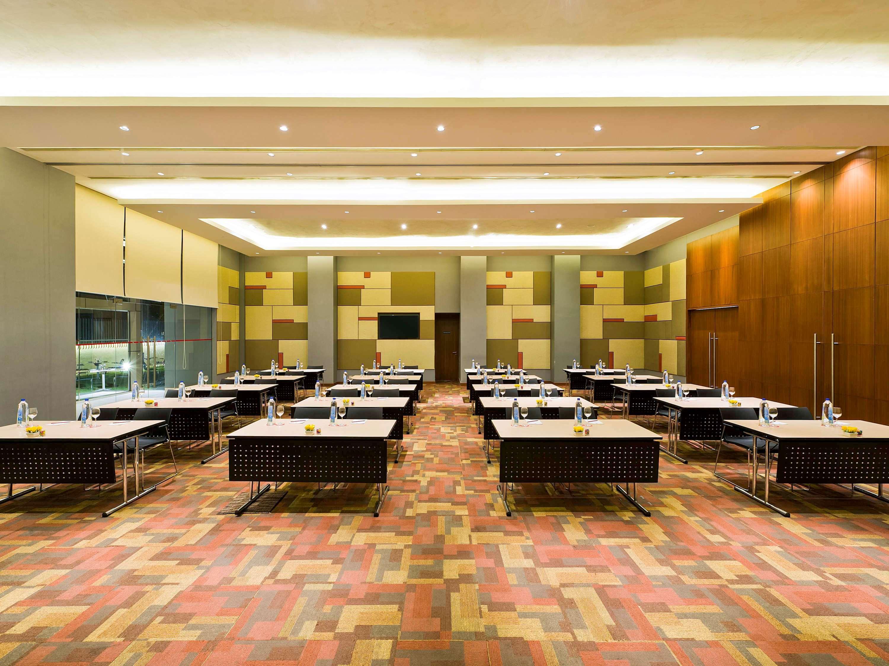 ไอบิส นาชิค โฮเต็ล - แอน แอคคอร์ โอเต็ล แบรนด์ Hotel นาสิก ภายนอก รูปภาพ
