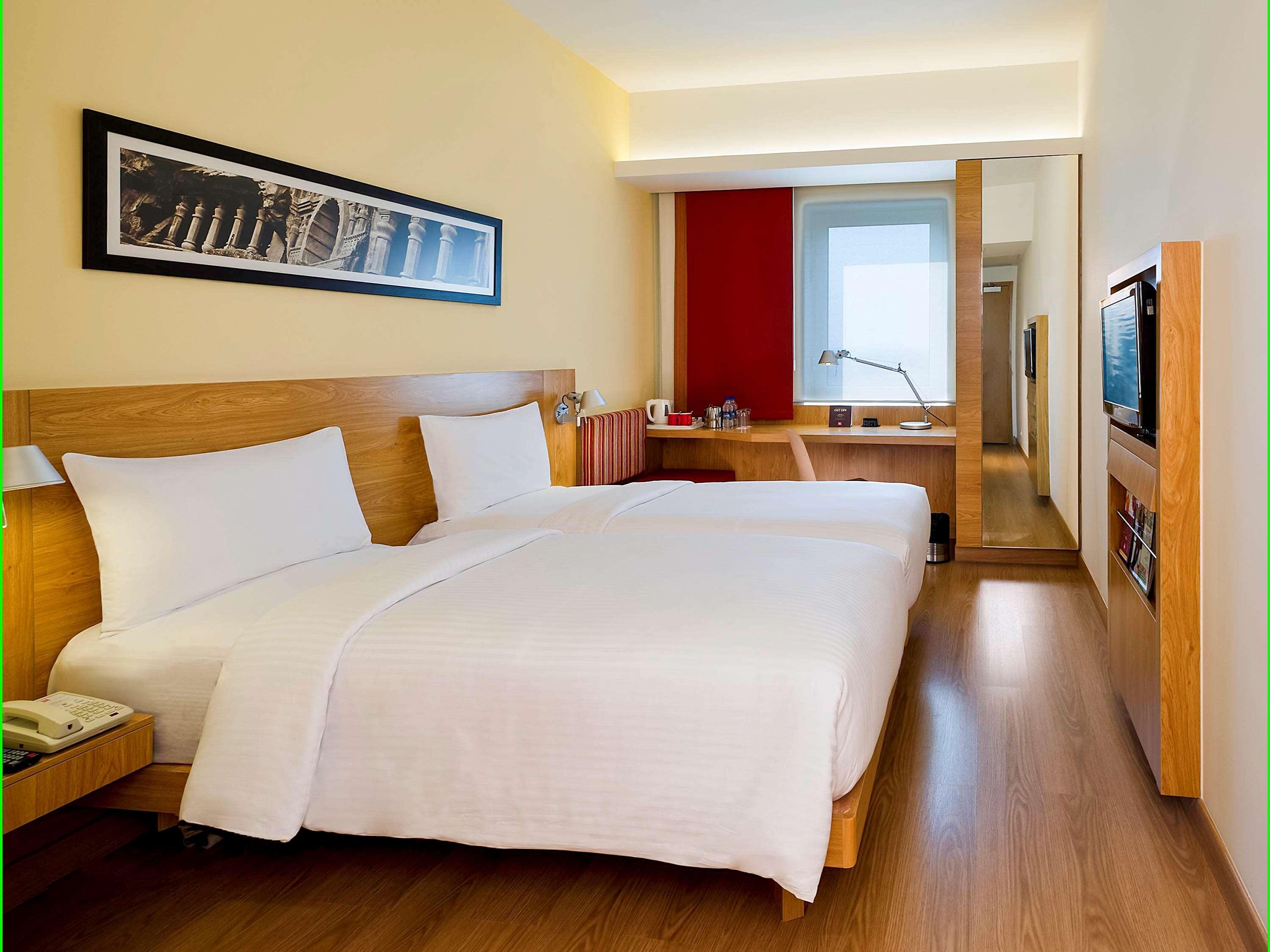 ไอบิส นาชิค โฮเต็ล - แอน แอคคอร์ โอเต็ล แบรนด์ Hotel นาสิก ภายนอก รูปภาพ